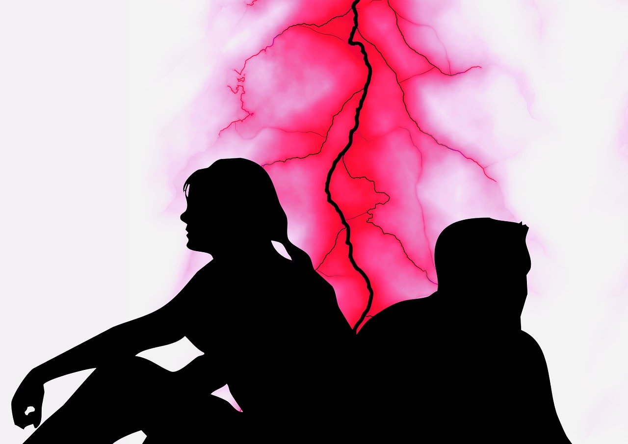 关于动漫最新涉黄问题的严肃探讨