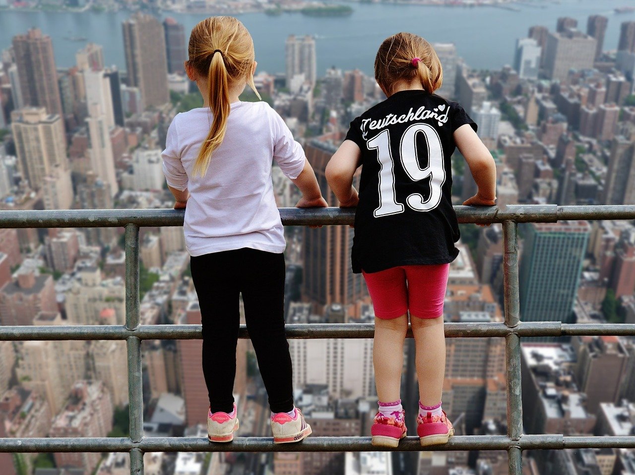 韩国最新时尚穿搭,引领潮流的新标杆