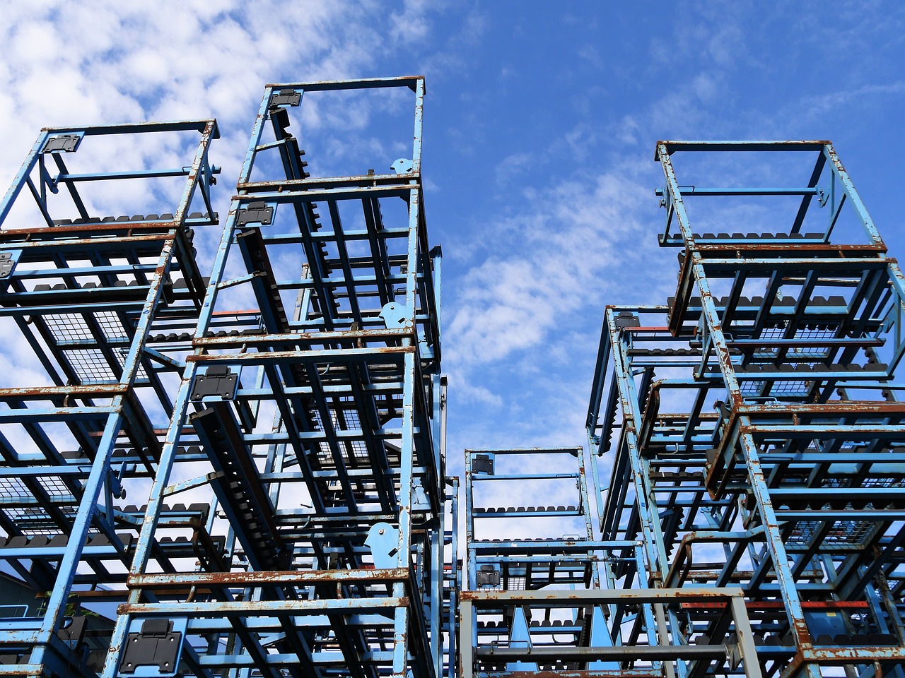 海南南海最新导弹技术进展对地区安全的影响及其潜在风险分析