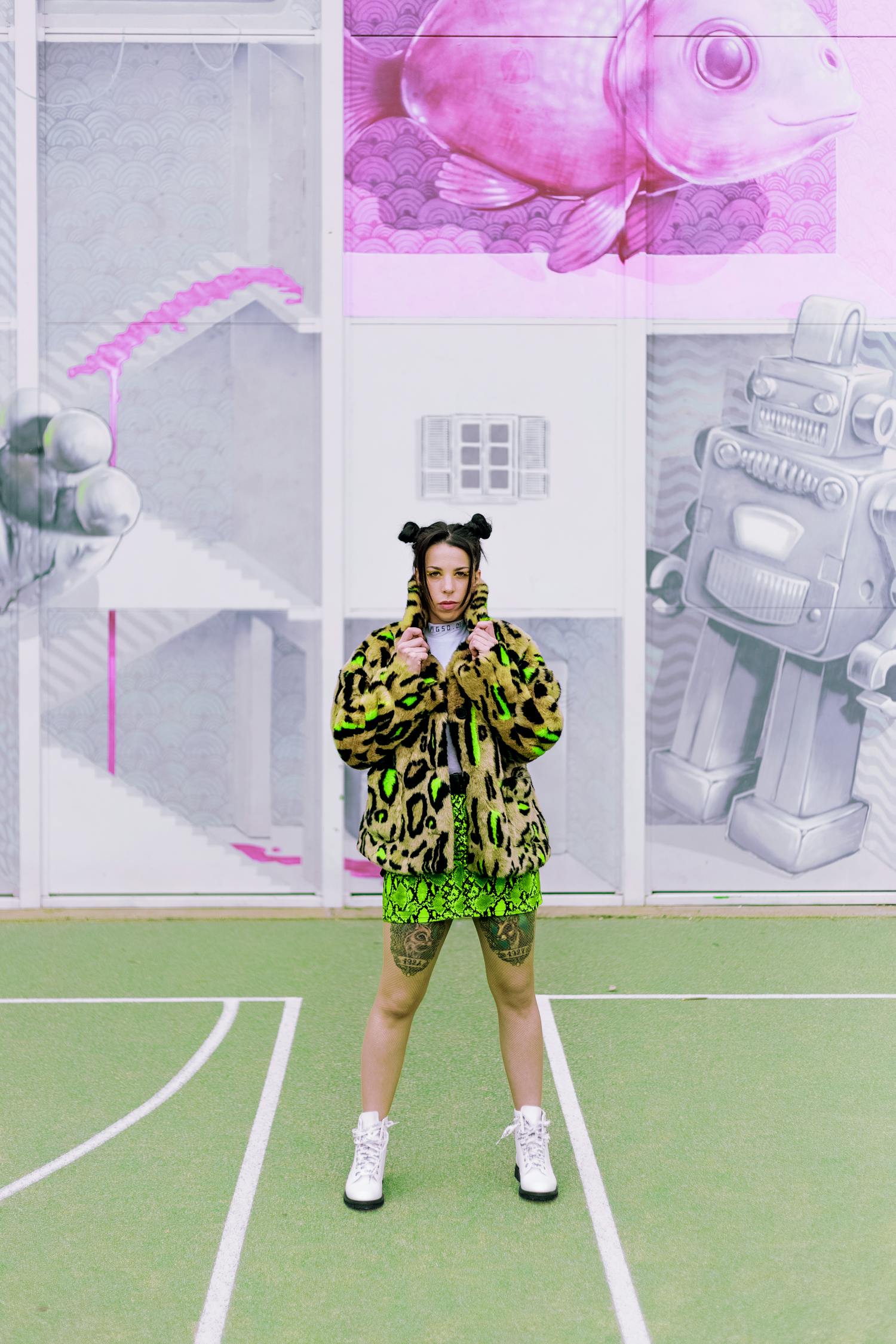 时尚情感交织，最新手织围巾的魅力展现