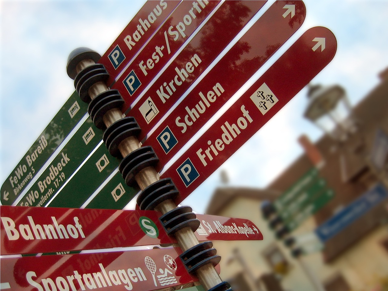 广告费最新趋势,变化与挑战并存的发展之路