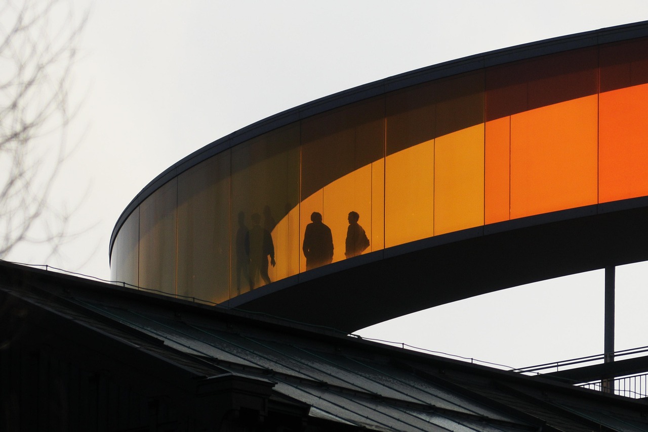 慈城站最新动态,发展脉络、未来展望与站场建设进展速递