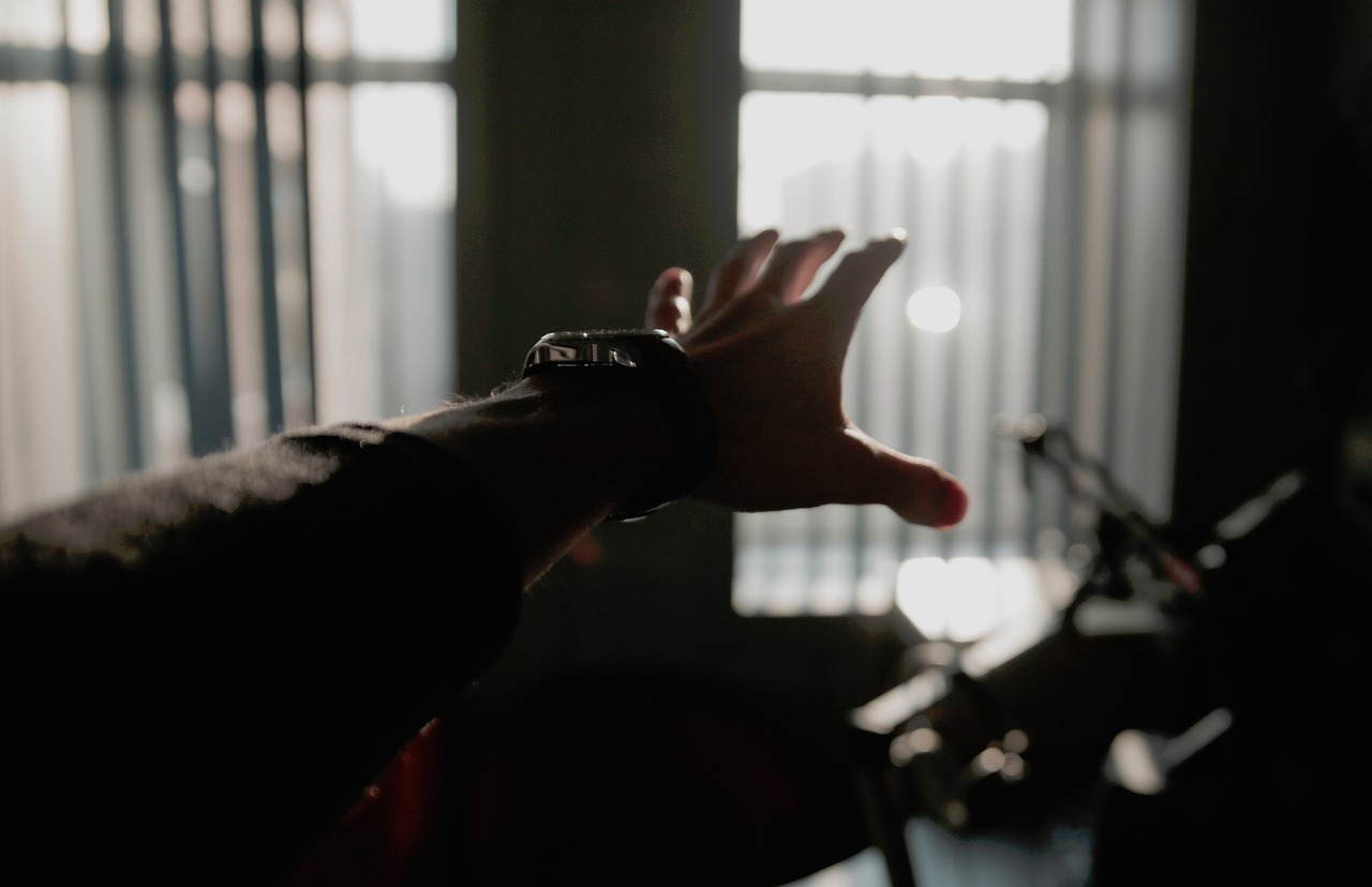 周某最新采访揭秘,成功背后的故事与经历