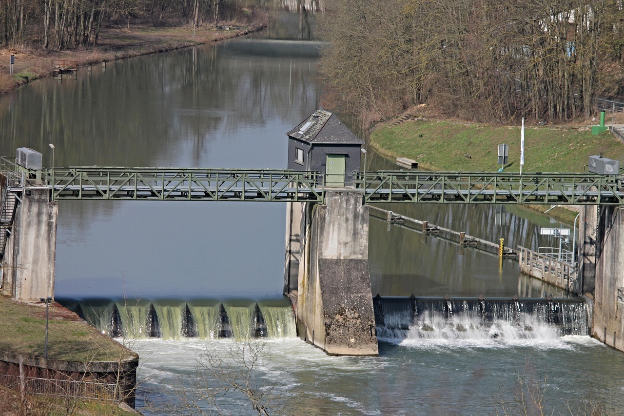 长江洪峰最新预测,科技助力筑牢防线,守护江河安全