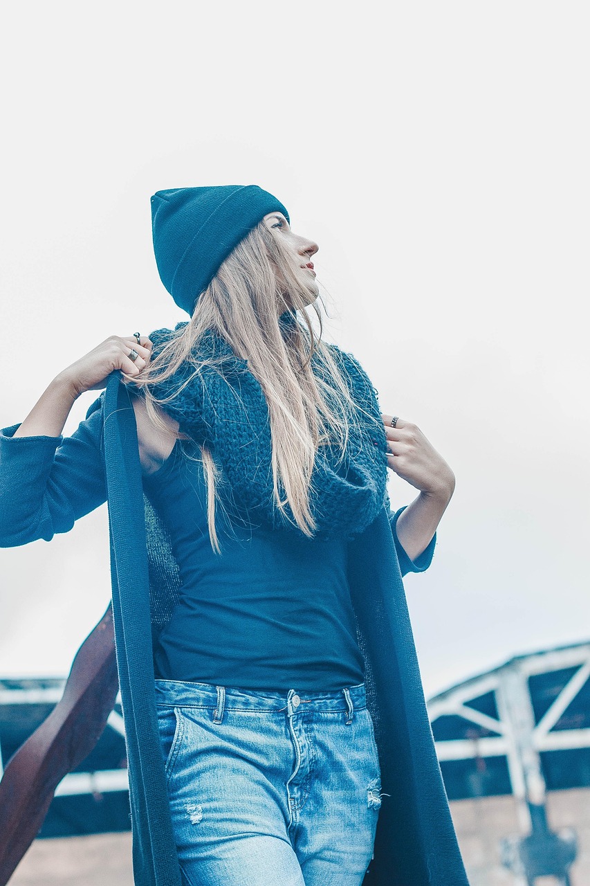 聚焦当下热点事件与人物动态，热搜榜实时更新