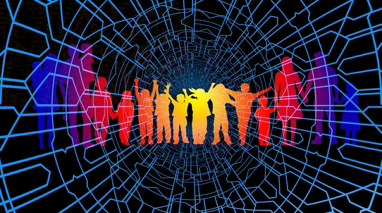 最新传播趋势下的信息传播变革概览