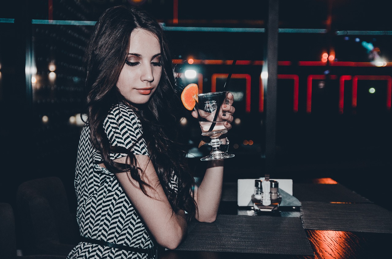 黄美姬最新壁纸，时尚魅力的无限探索