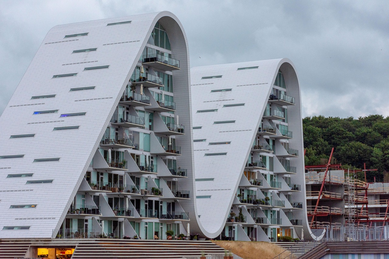 最新绿地系统重塑城市生态与居民生活品质提升计划