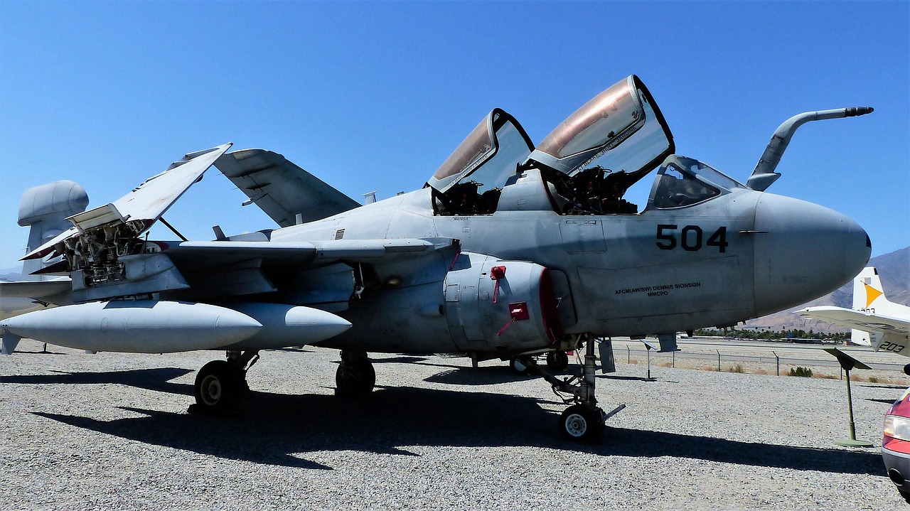 中国最新航母展示国防实力与海洋雄心