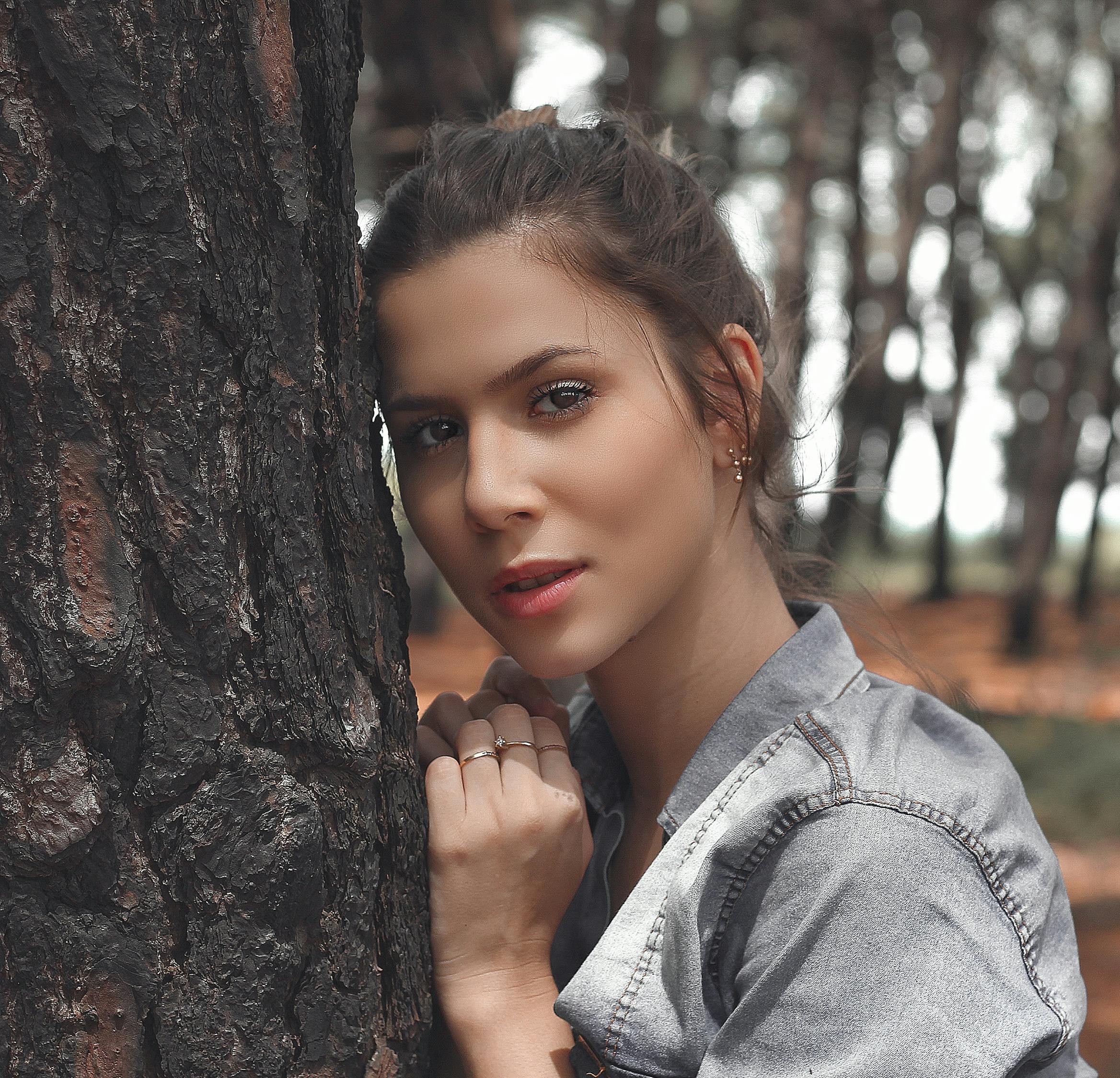 最新腐剧吻戏,情感交织的魅力瞬间探索